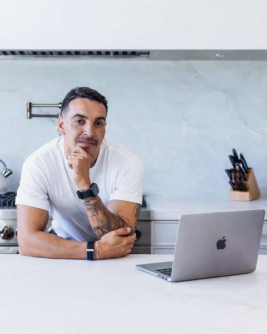 Moises Mendes, Structural Engineering and Project Leadership
